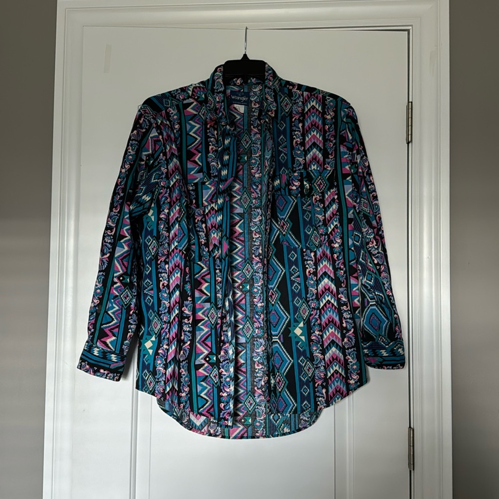 Wrangler button up